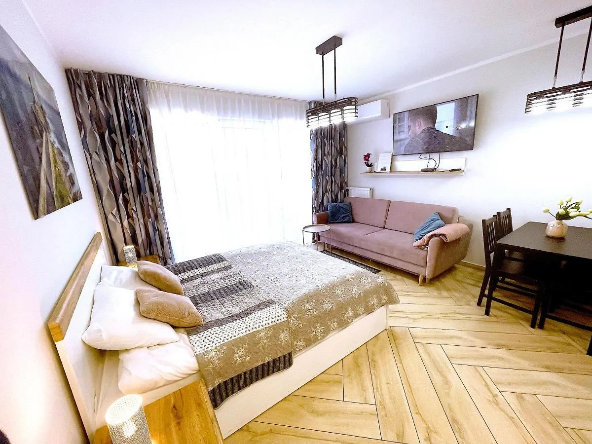 Apartament Superior Lawendowy z Tarasem Kołobrzeg 0*,