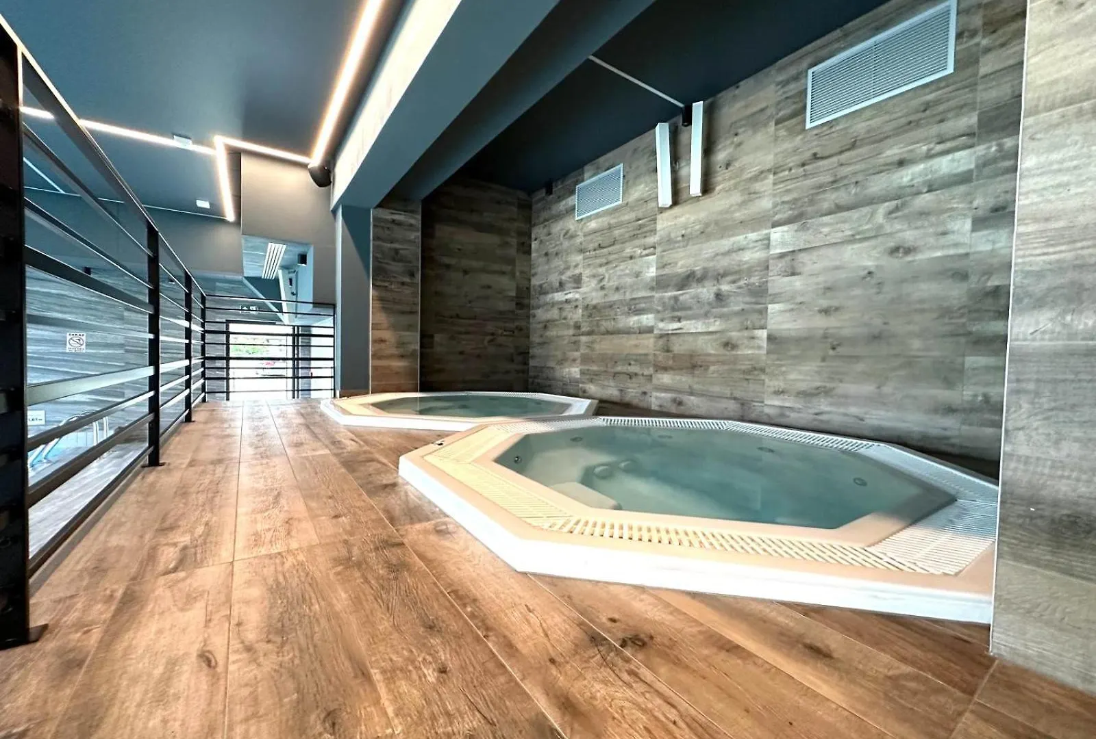 Apartament Superior Lawendowy z Tarasem Kołobrzeg